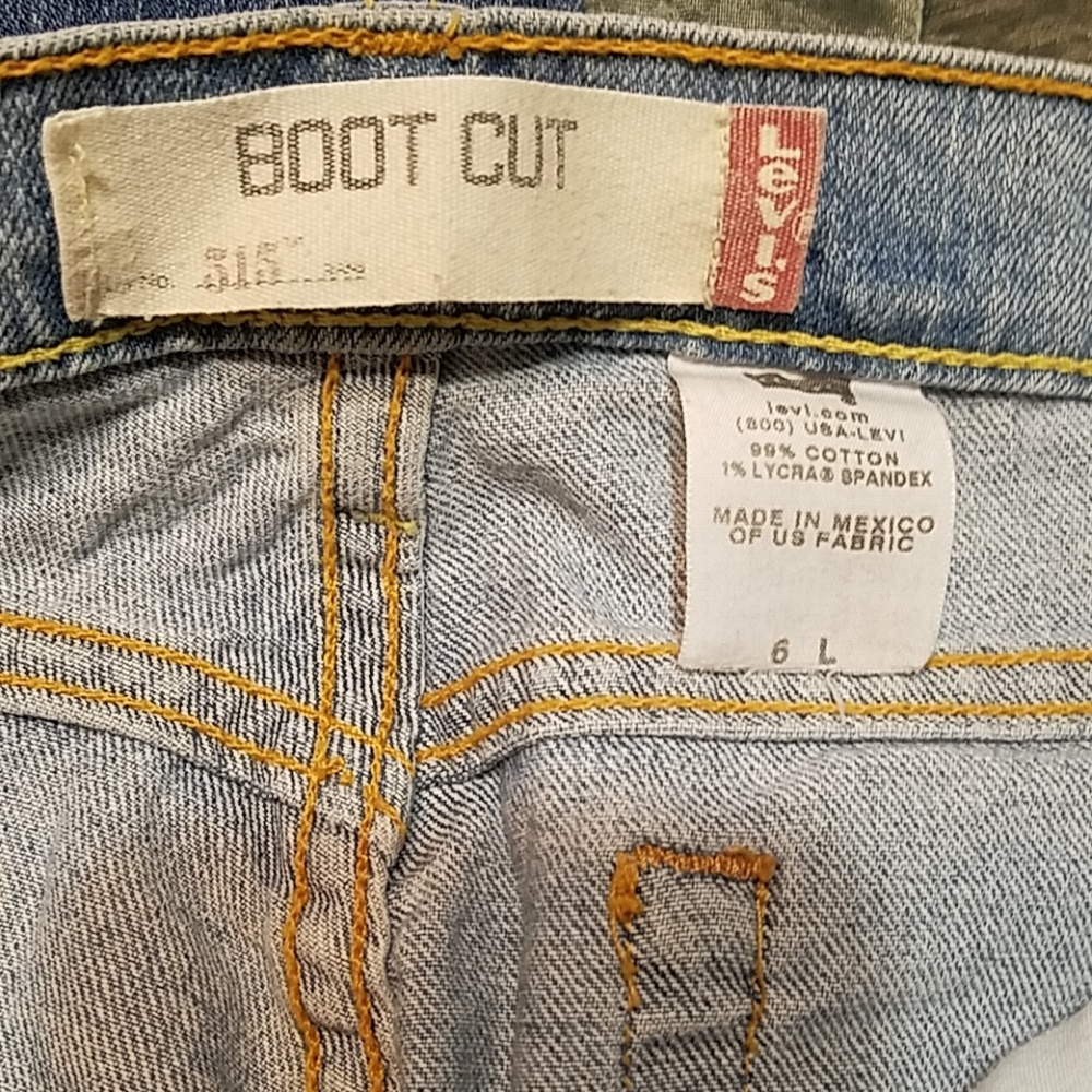 Jeans - Picture 3 of 3